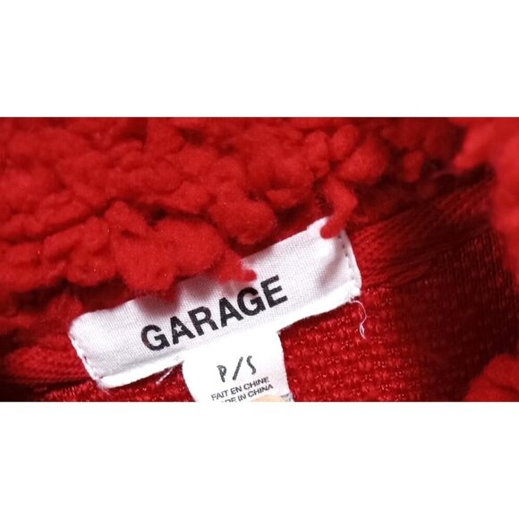 Garage Womens Red Fuzzy Half Zip Sweater Size Small - Picture 7 of 7